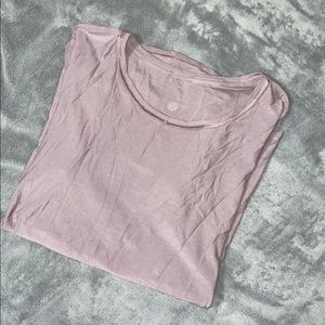 Lululemon short sleeve shirt